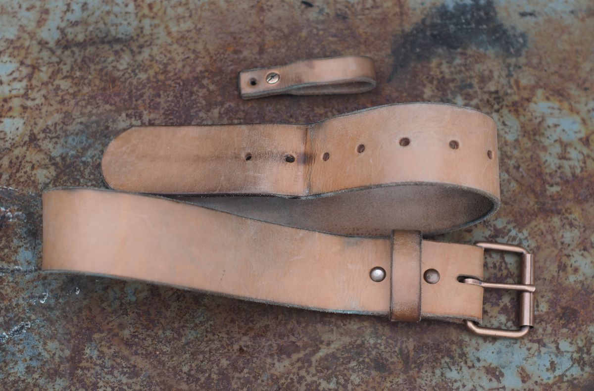 Photo by Themachinehasnobrain on April 5, 2026 of the MadrigalLeatherUSA Belt in Unknown Natural Veg Tan.