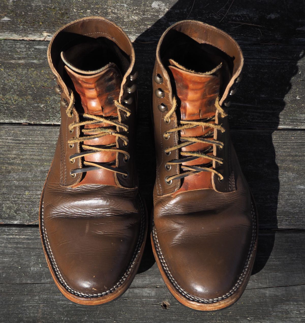 Photo by Themachinehasnobrain on November 2, 2025 of the Parkhurst The Allen in Italpel Caramel Veg Tan.