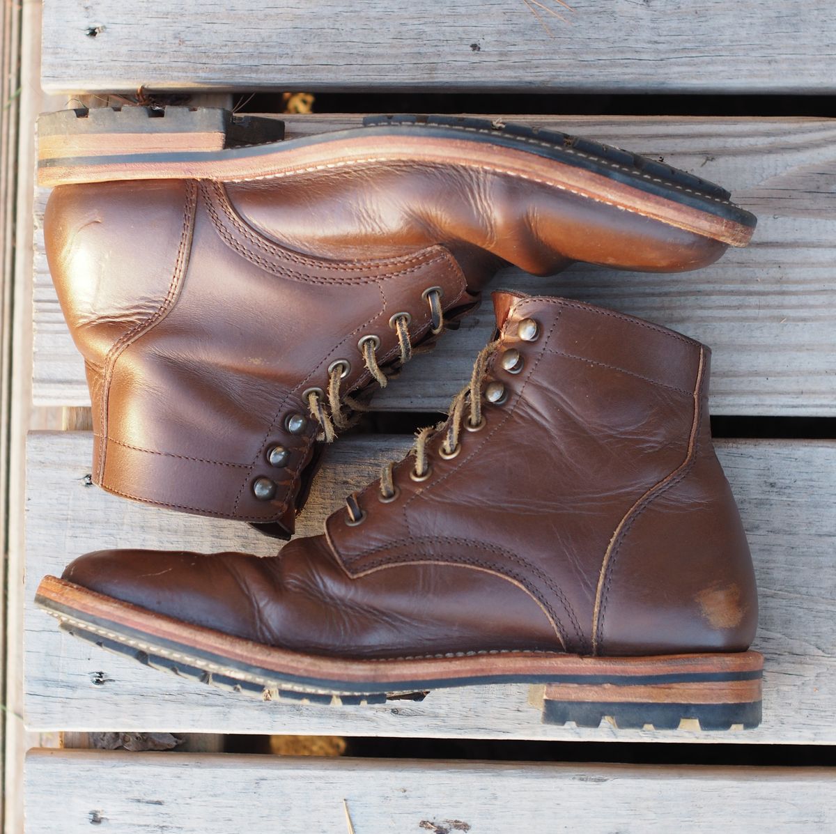 Photo by Themachinehasnobrain on December 1, 2025 of the Parkhurst The Allen in Italpel Caramel Veg Tan.