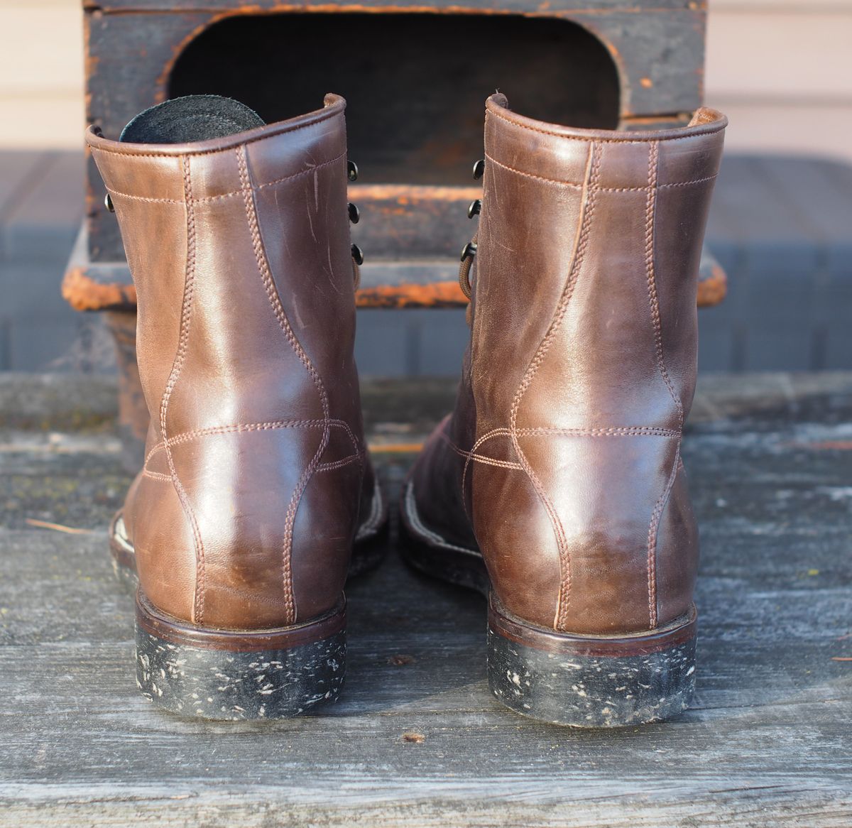 Photo by Themachinehasnobrain on December 1, 2025 of the Onderhoud LCV02 Monkey Boot in Maryam 1071 Horsebutt.