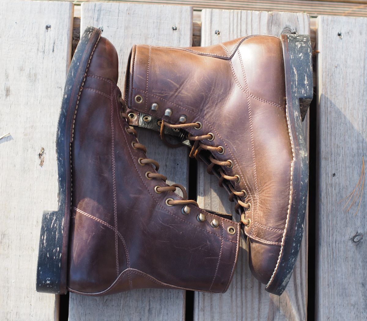 Photo by Themachinehasnobrain on December 1, 2025 of the Onderhoud LCV02 Monkey Boot in Maryam 1071 Horsebutt.