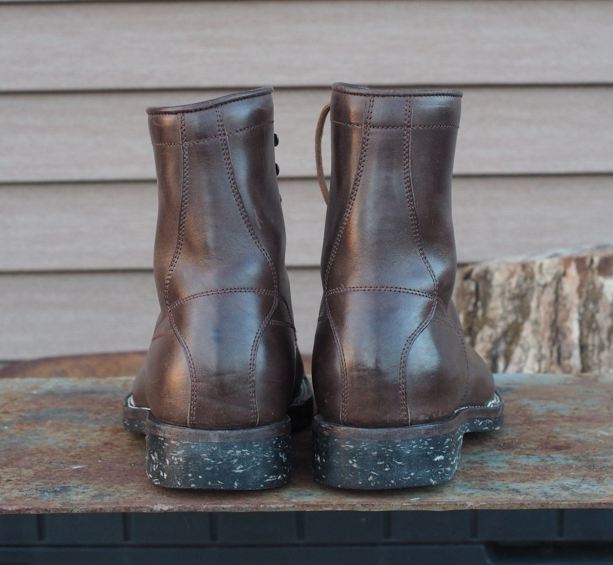 Photo by Themachinehasnobrain on February 28, 2026 of the Onderhoud LCV02 Monkey Boot in Maryam 1071 Horsebutt.