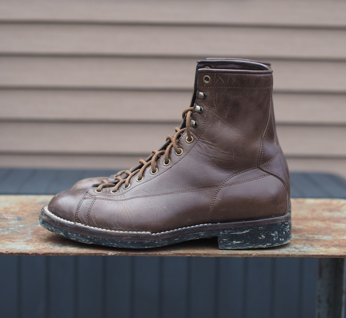 Photo by Themachinehasnobrain on April 5, 2026 of the Onderhoud LCV02 Monkey Boot in Maryam 1071 Horsebutt.