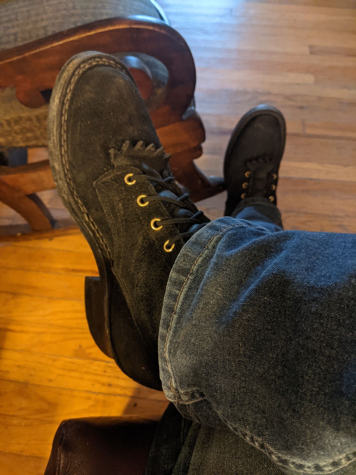 Photo by evsnova74 on November 22, 2023 of the Nicks Ranger in Seidel MaxSupport Black Roughout.