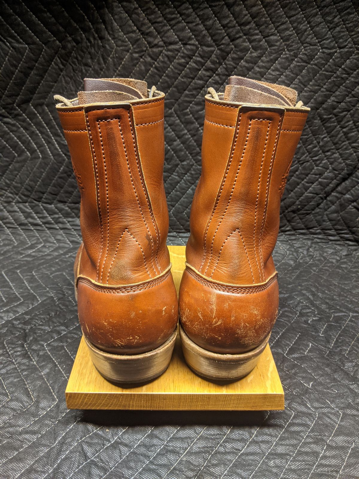 Photo by evsnova74 on October 1, 2025 of the Frank's Boots Front Range in Wickett & Craig Chestnut English Bridle.