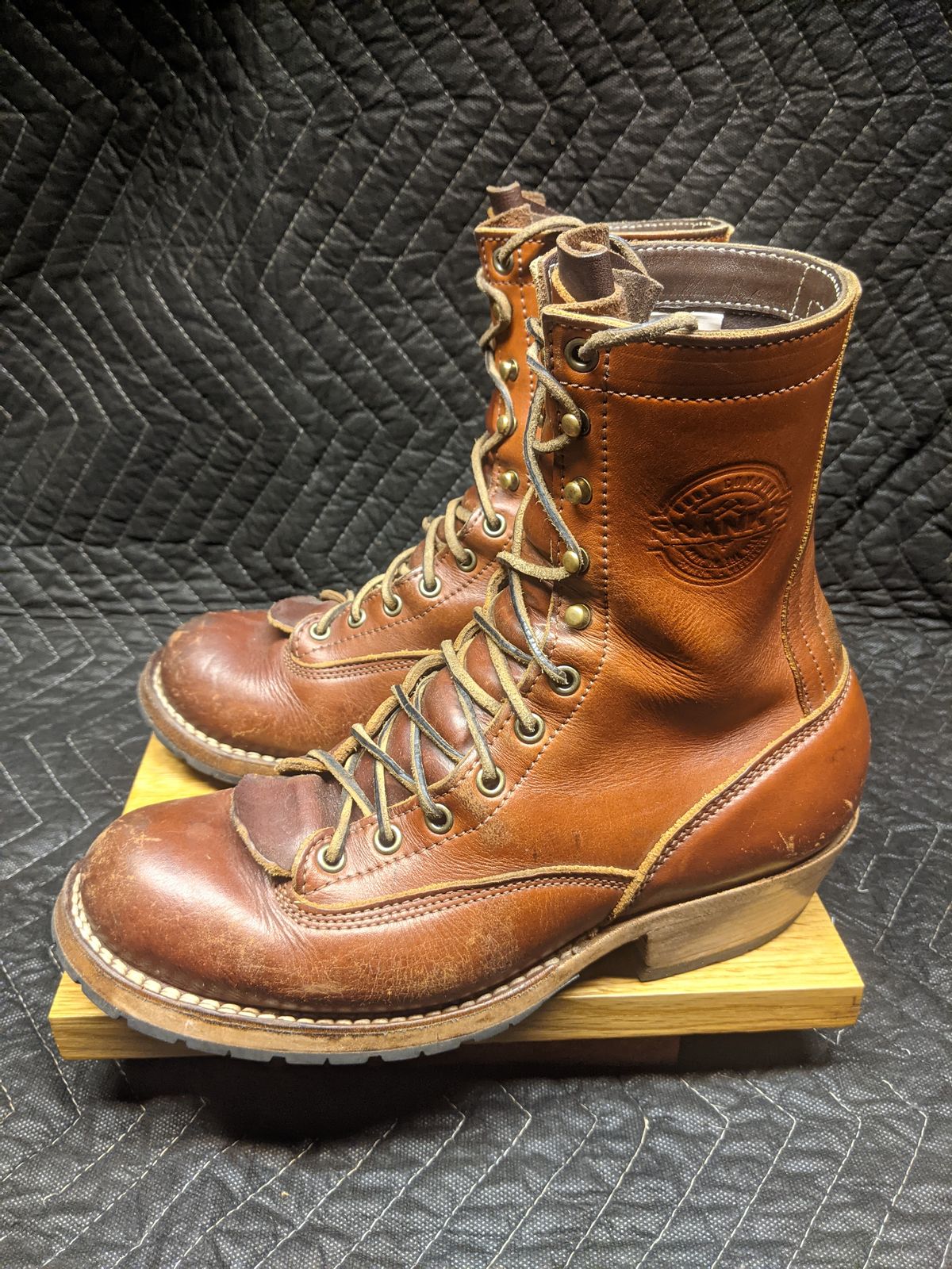 Photo by evsnova74 on October 1, 2025 of the Frank's Boots Front Range in Wickett & Craig Chestnut English Bridle.