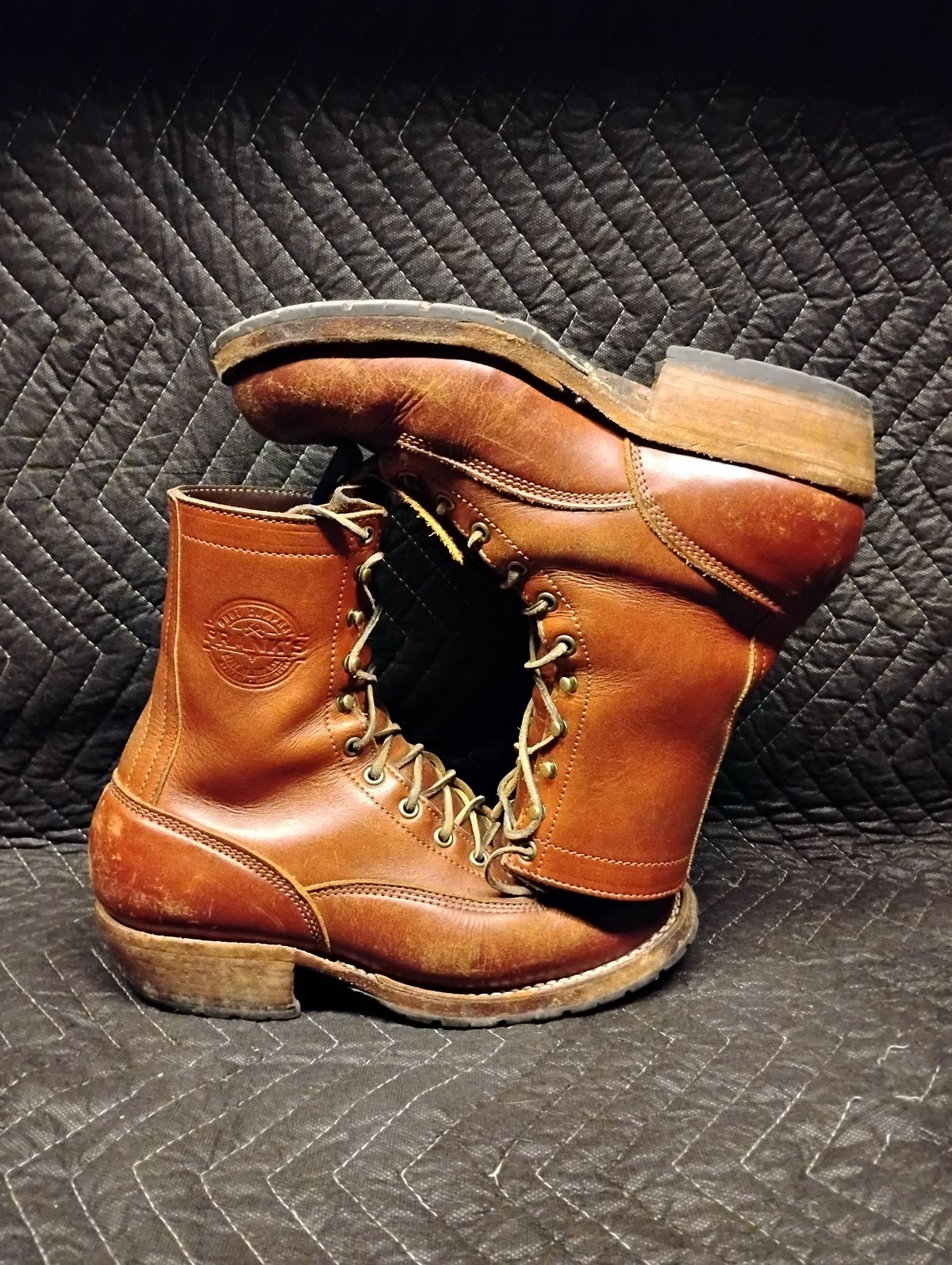 Photo by evsnova74 on December 1, 2025 of the Frank's Boots Front Range in Wickett & Craig Chestnut English Bridle.