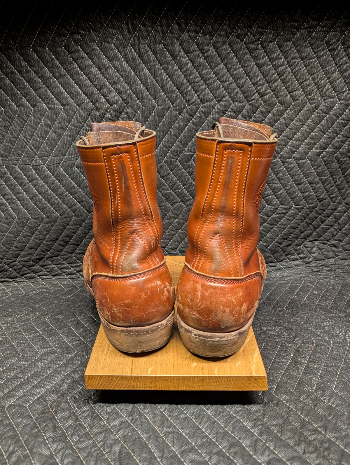 Photo by evsnova74 on April 6, 2026 of the Frank's Boots Front Range in Wickett & Craig Chestnut English Bridle.