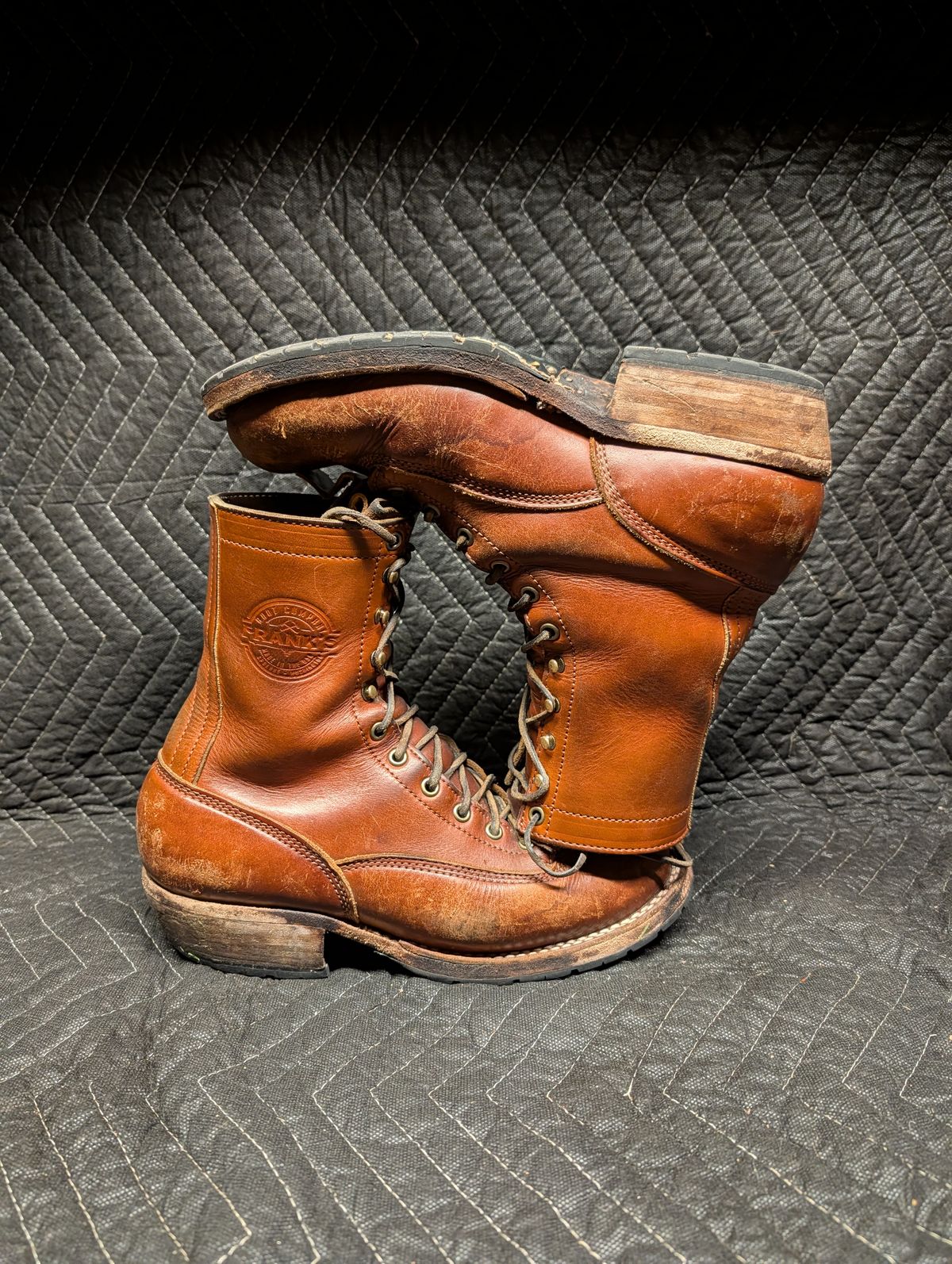 Photo by evsnova74 on April 6, 2026 of the Frank's Boots Front Range in Wickett & Craig Chestnut English Bridle.