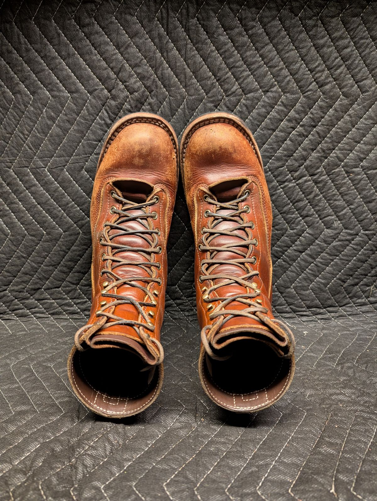 Photo by evsnova74 on April 6, 2026 of the Frank's Boots Front Range in Wickett & Craig Chestnut English Bridle.