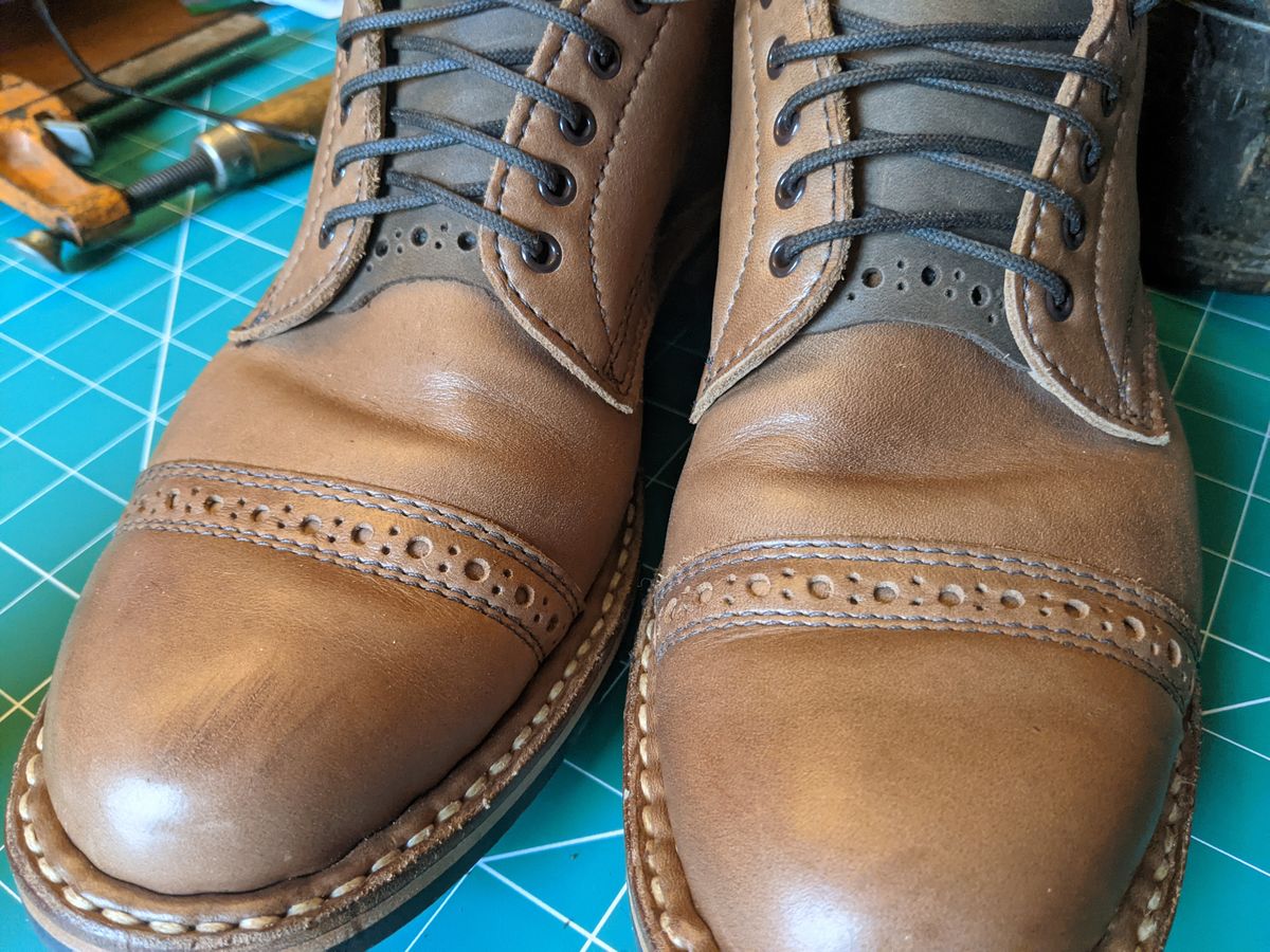 Photo by evsnova74 on February 2, 2025 of the White's Stevens (Dress Cap) in Horween Natural Chromexcel.