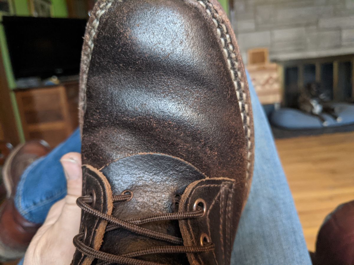 Photo by evsnova74 on March 18, 2024 of the White's 350 Cruiser in Horween Dark Brown Waxed Flesh.