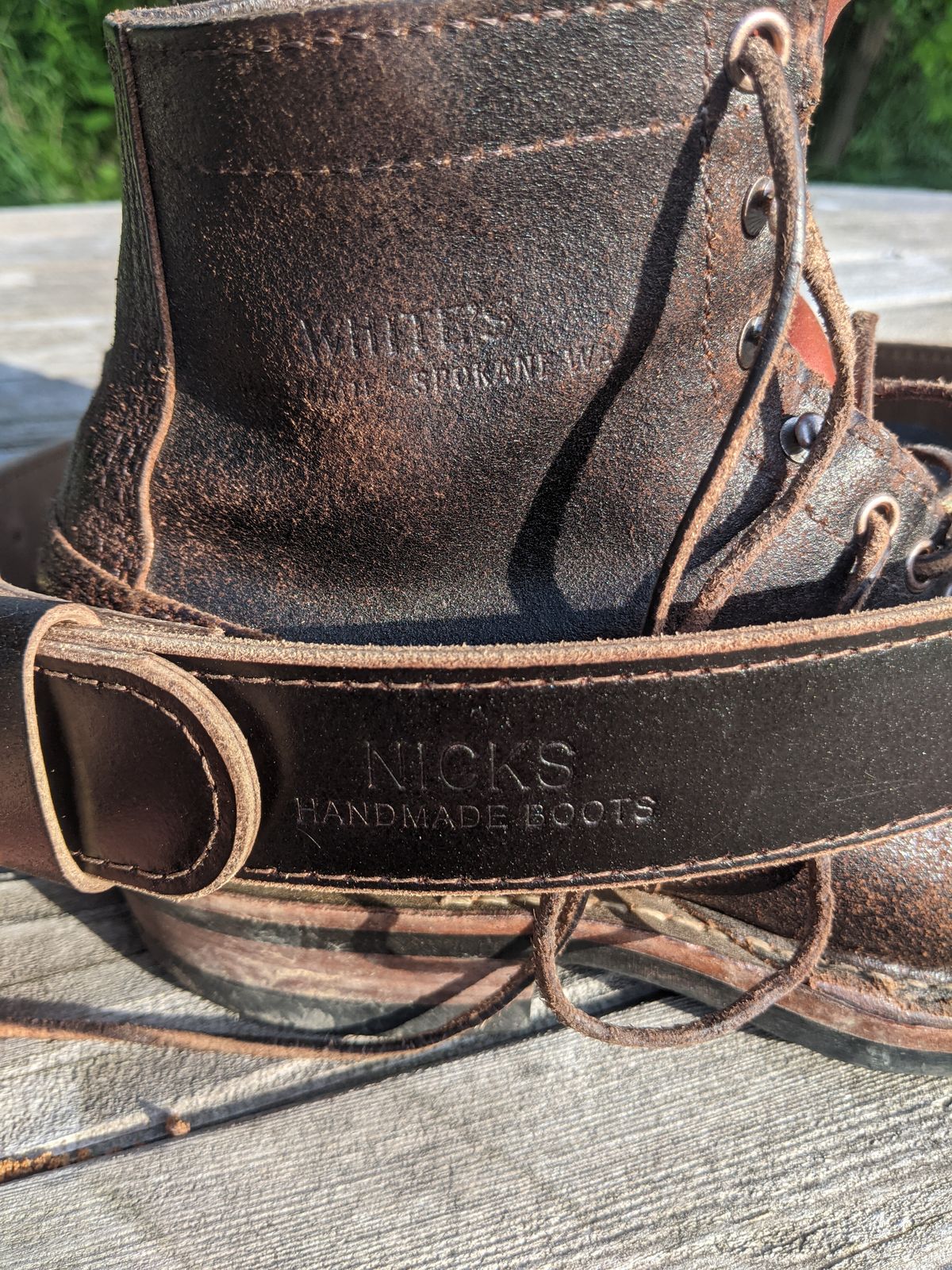 Photo by evsnova74 on May 19, 2025 of the White's 350 Cruiser in Horween Dark Brown Waxed Flesh.