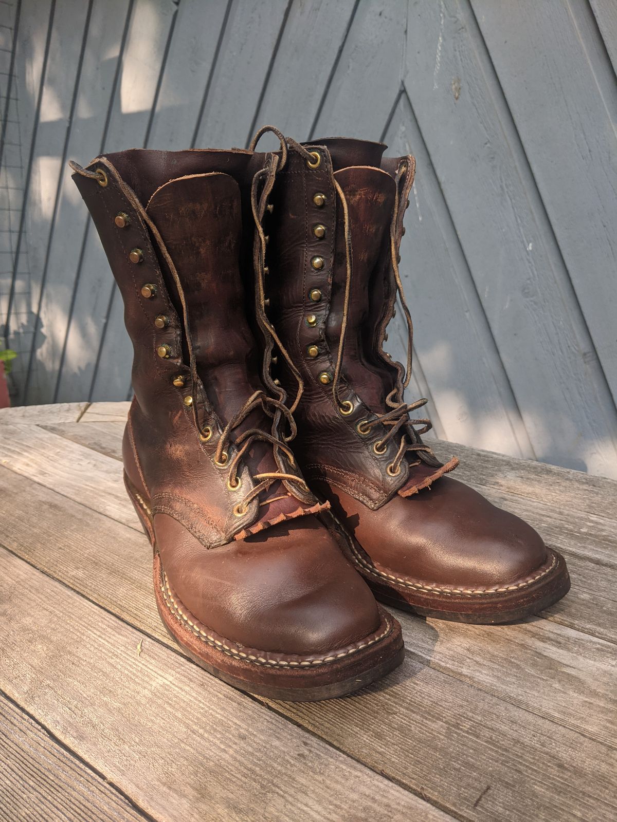 Photo by evsnova74 on June 12, 2025 of the White's Packer in Seidel Brown Oil Tan.