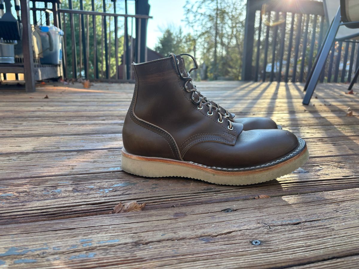Photo by ohherewego on November 1, 2024 of the Nicks Free Range in Horween British Tan Chromexcel.