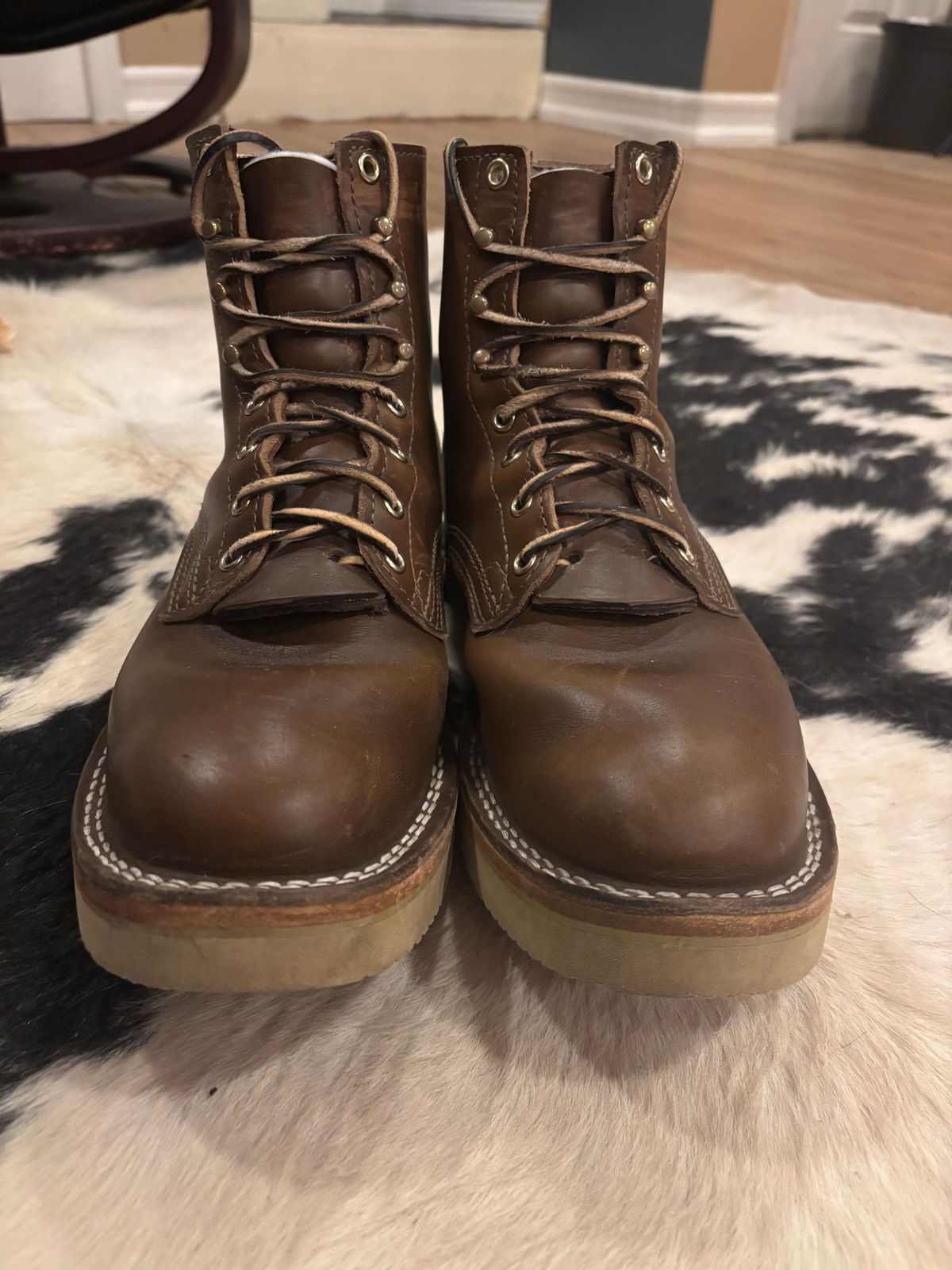 Photo by ohherewego on January 2, 2025 of the Nicks Free Range in Horween British Tan Chromexcel.