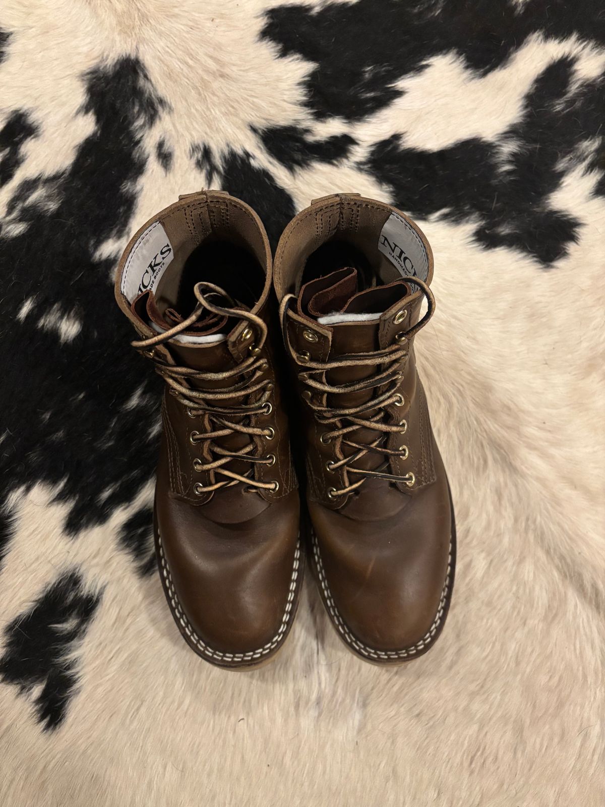 Photo by ohherewego on January 2, 2025 of the Nicks Free Range in Horween British Tan Chromexcel.