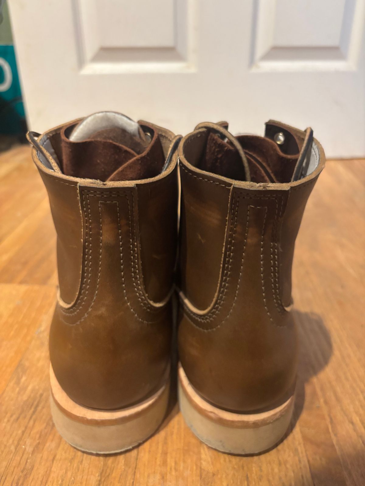 Photo by ohherewego on March 2, 2025 of the Nicks Free Range in Horween British Tan Chromexcel.