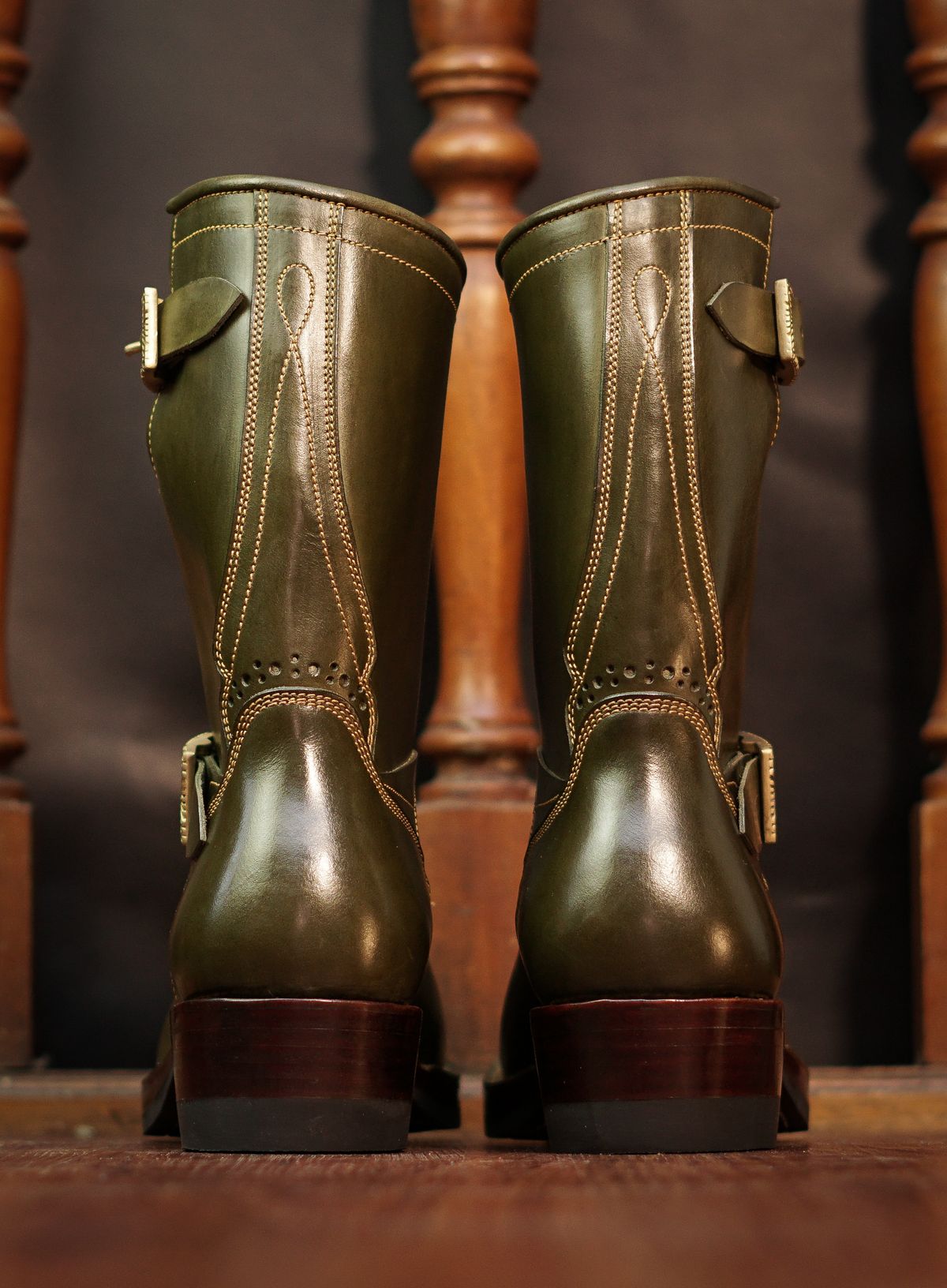 Photo by ohherewego on October 4, 2025 of the Fortis Boots Tapak 2.0 Engineer Boots in Indonesian Olive Pullup.