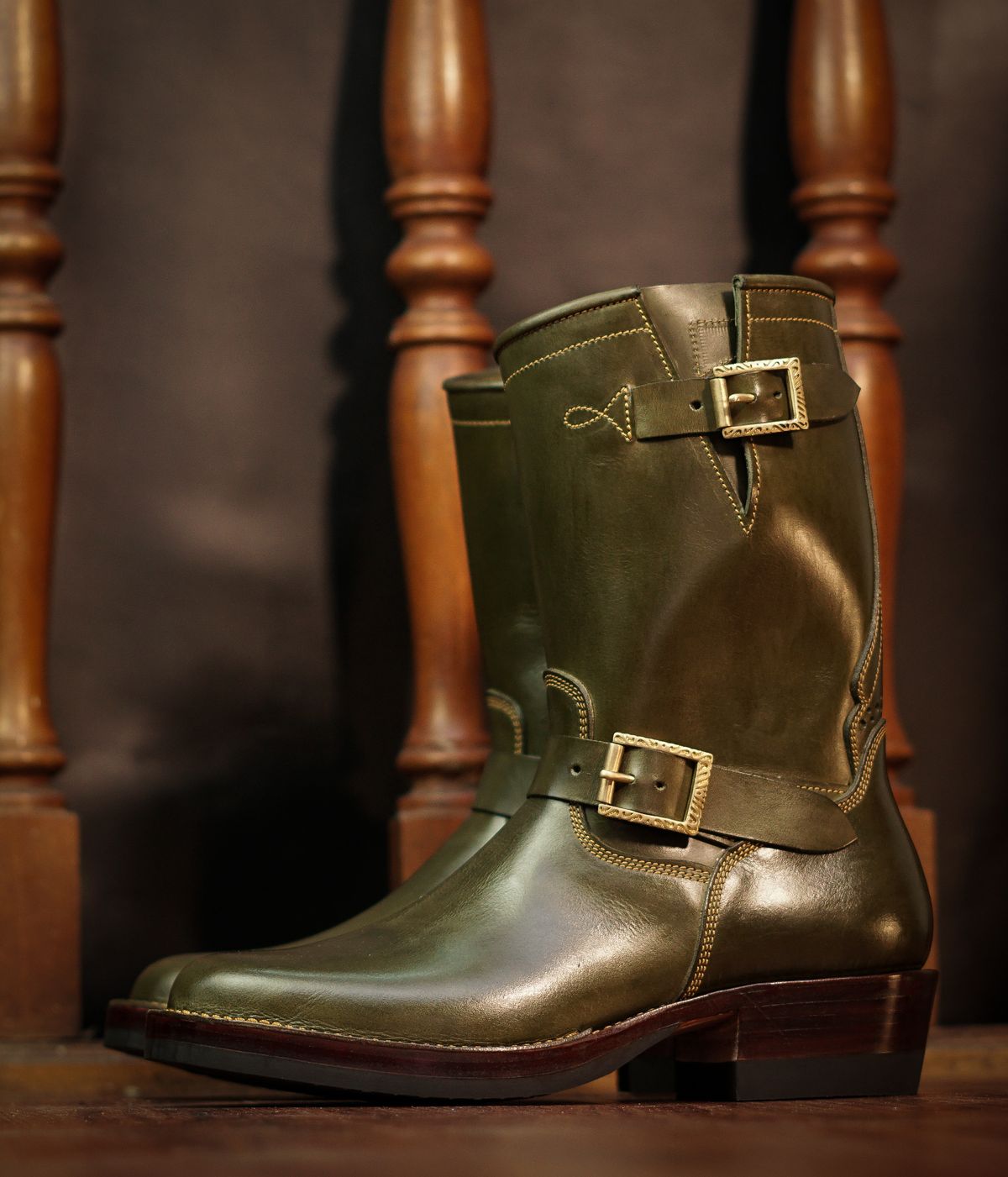 Photo by ohherewego on October 4, 2025 of the Fortis Boots Tapak 2.0 Engineer Boots in Indonesian Olive Pullup.