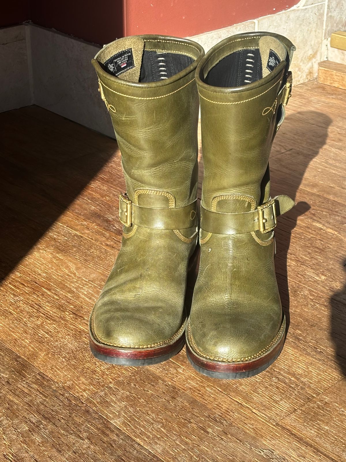 Photo by ohherewego on December 1, 2025 of the Fortis Boots Tapak 2.0 Engineer Boots in Indonesian Olive Pullup.