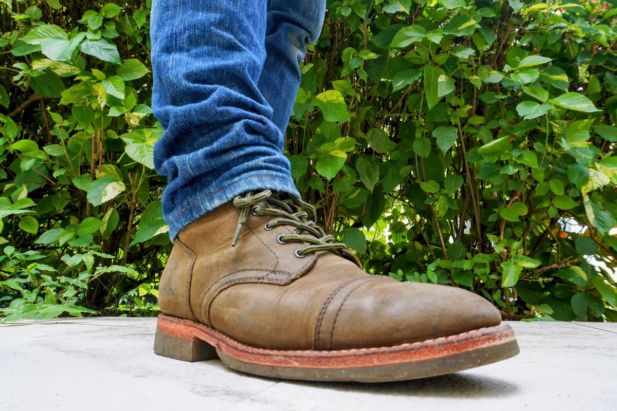 Photo by denimwatchesboots on June 25, 2024 of the Thursday Captain in Dark Olive WeatherSafe Suede.