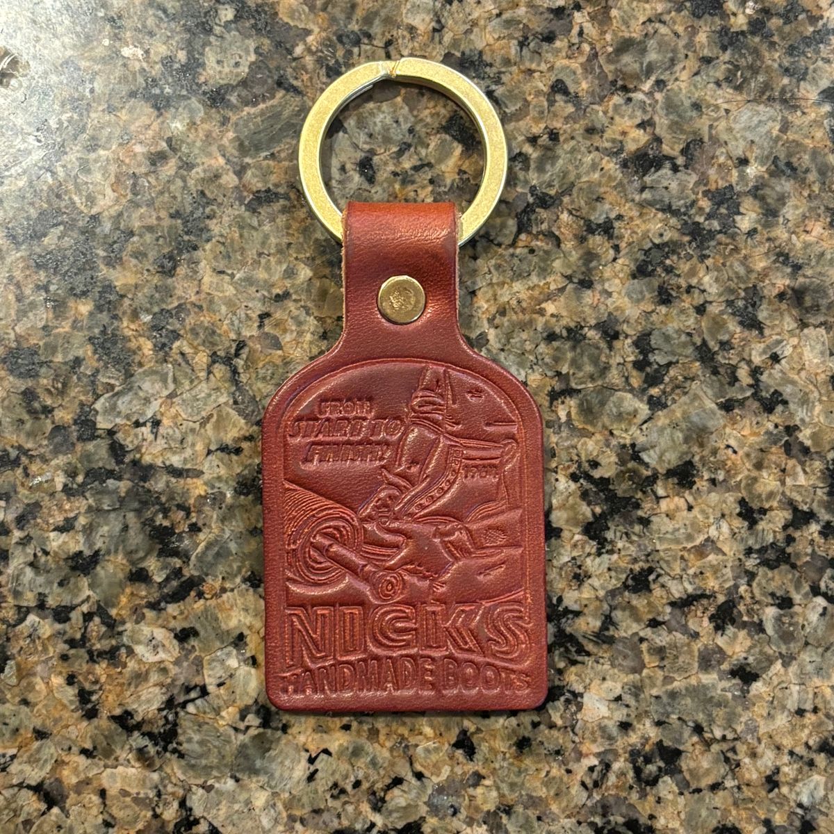 Photo by jeff on November 18, 2024 of the Nicks Key Fob in Wickett & Craig Tan Oiled Latigo.