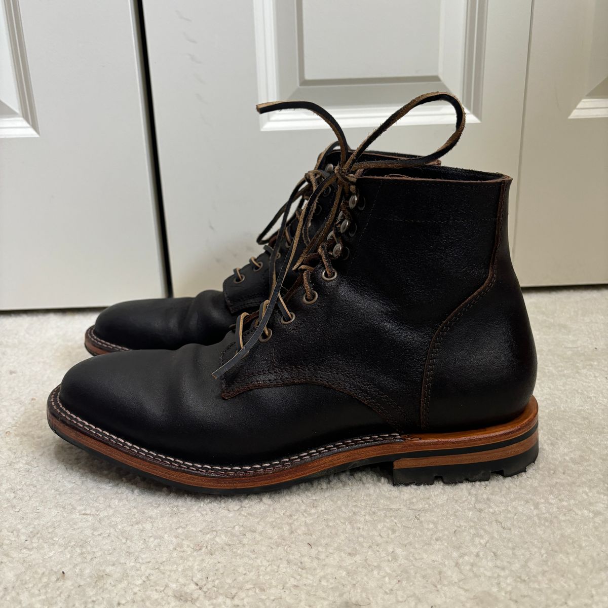 Photo by jeff on November 4, 2024 of the Parkhurst The Allen in Horween Brown Waxed Flesh.