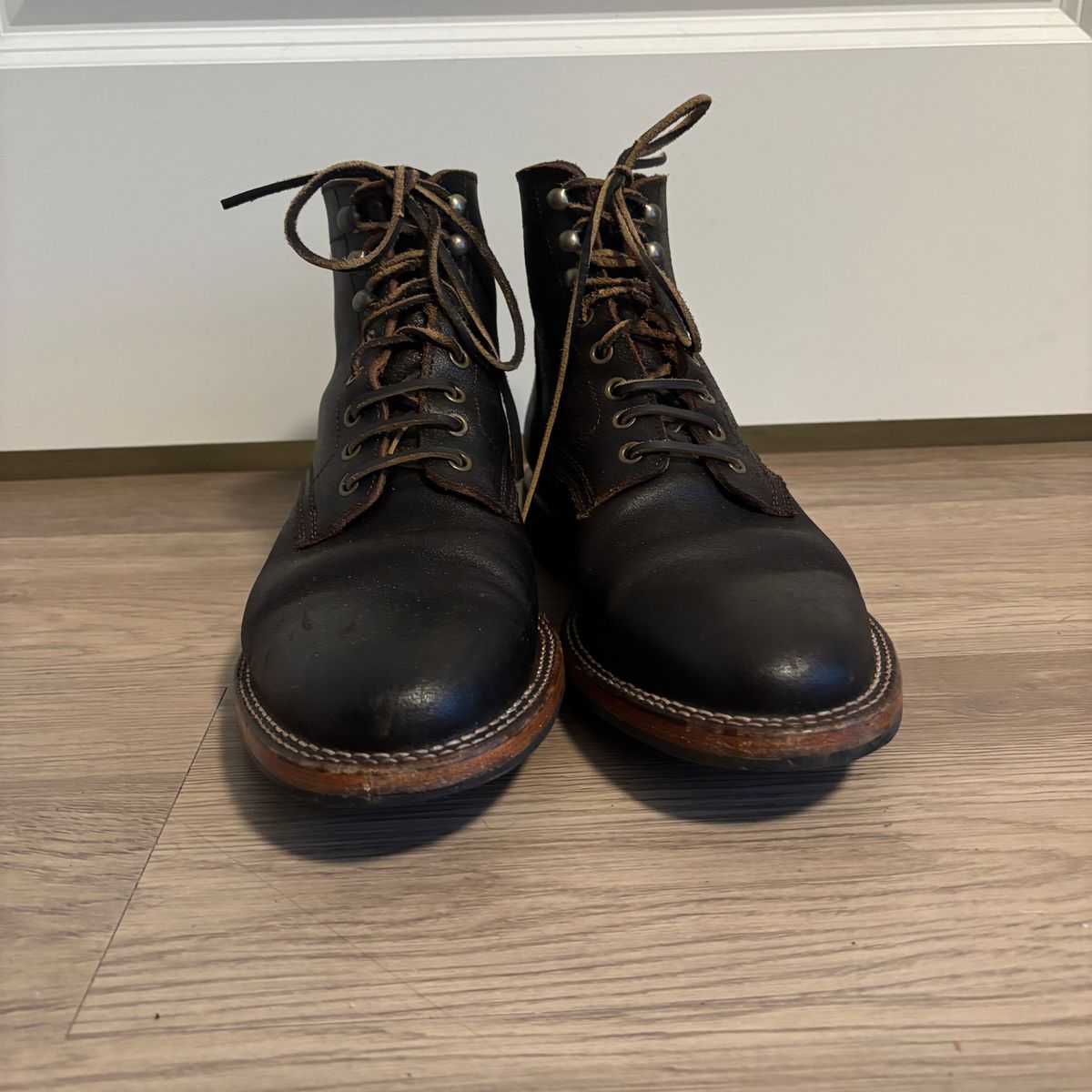 Photo by jeff on March 6, 2025 of the Parkhurst The Allen in Horween Brown Waxed Flesh.