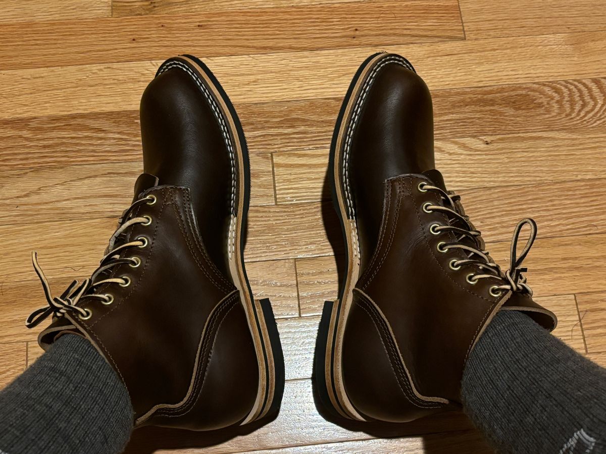 Photo by jeff on June 25, 2024 of the Nicks Maxwell in Horween Brown Chromexcel.