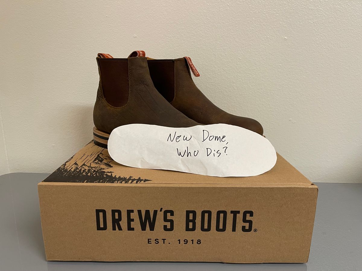 Photo by questrel on October 2, 2025 of the Drew's Boots Chelsea in Bison.
