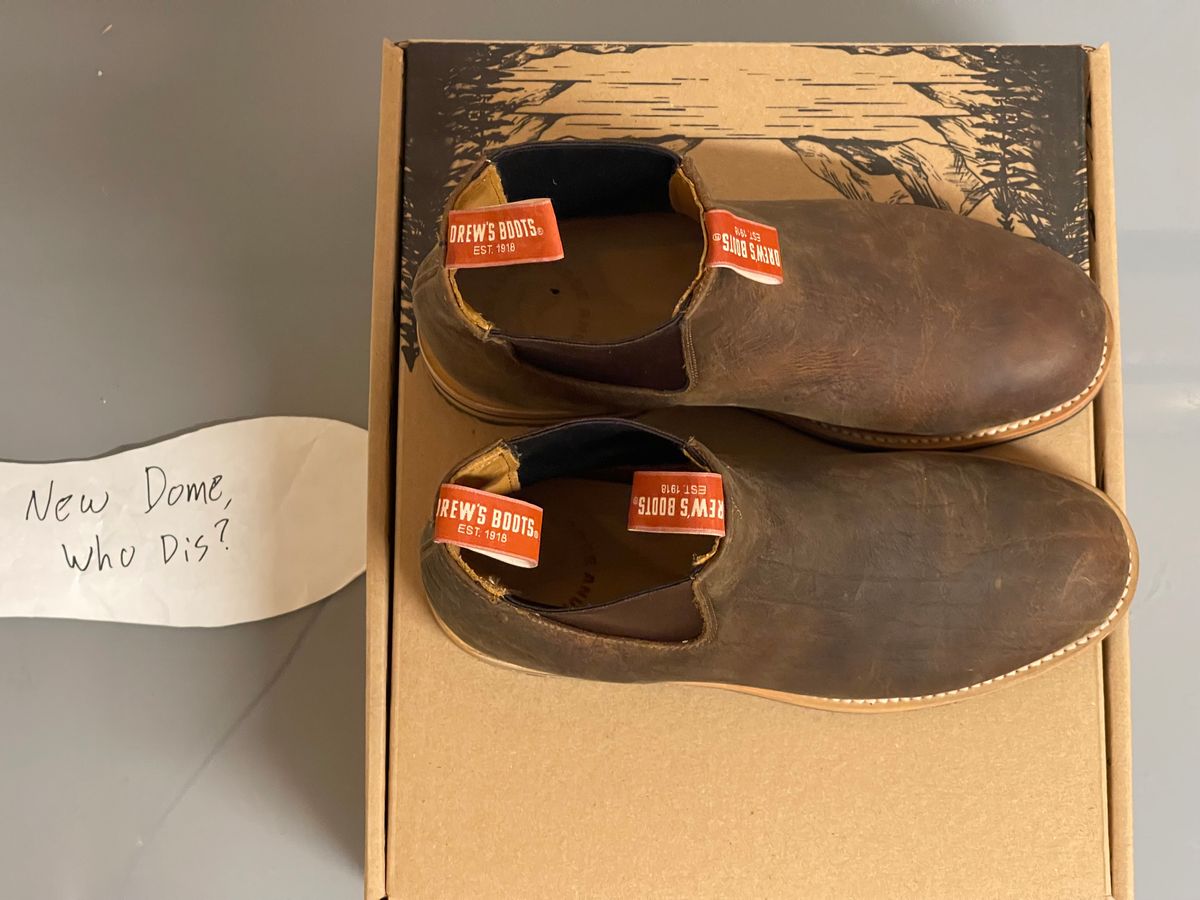Photo by questrel on October 2, 2025 of the Drew's Boots Chelsea in Bison.