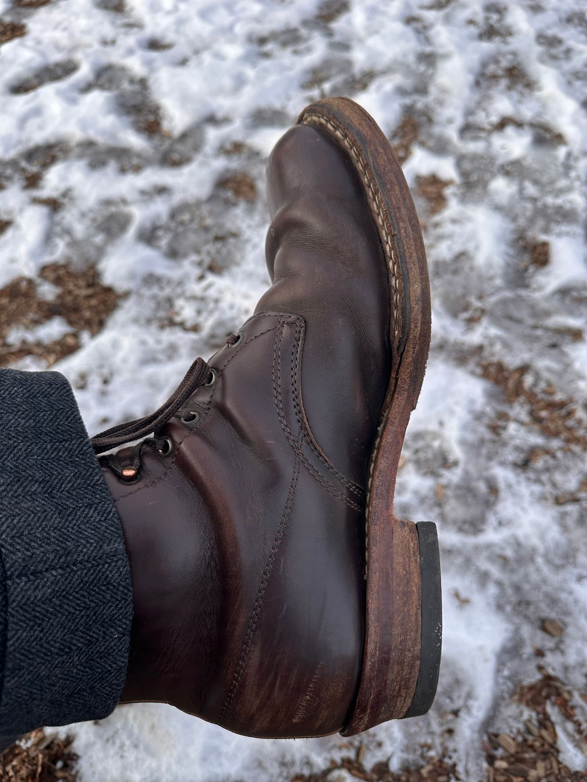 Photo by svenbass on January 24, 2026 of the White's Semi-Dress in Horween Brown Chromexcel Horsehide.