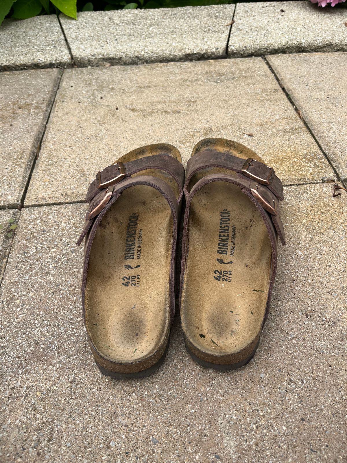Photo by JakesBoots on July 17, 2025 of the Birkenstock Arizona in Habana Oiled Leather.