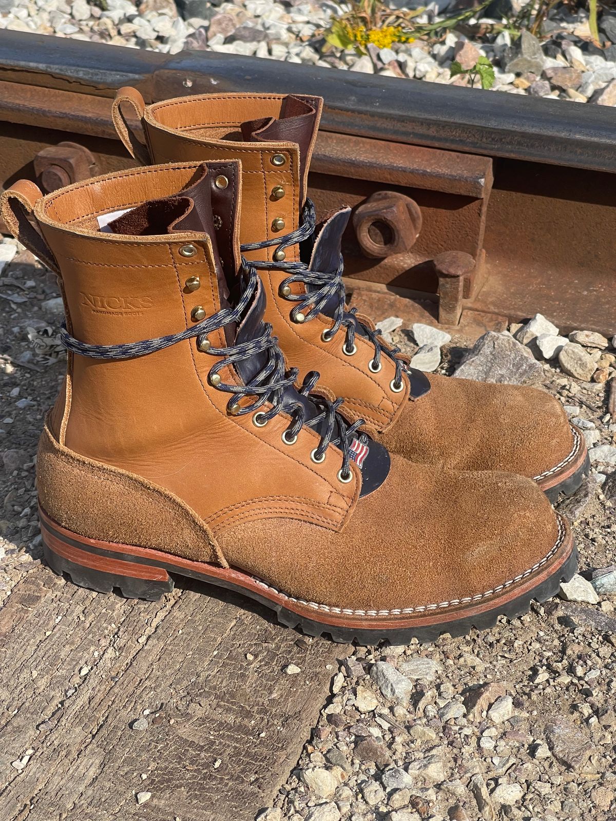 Photo by billdozer on October 11, 2024 of the Nicks BuilderPro in Seidel 1964 Tan.