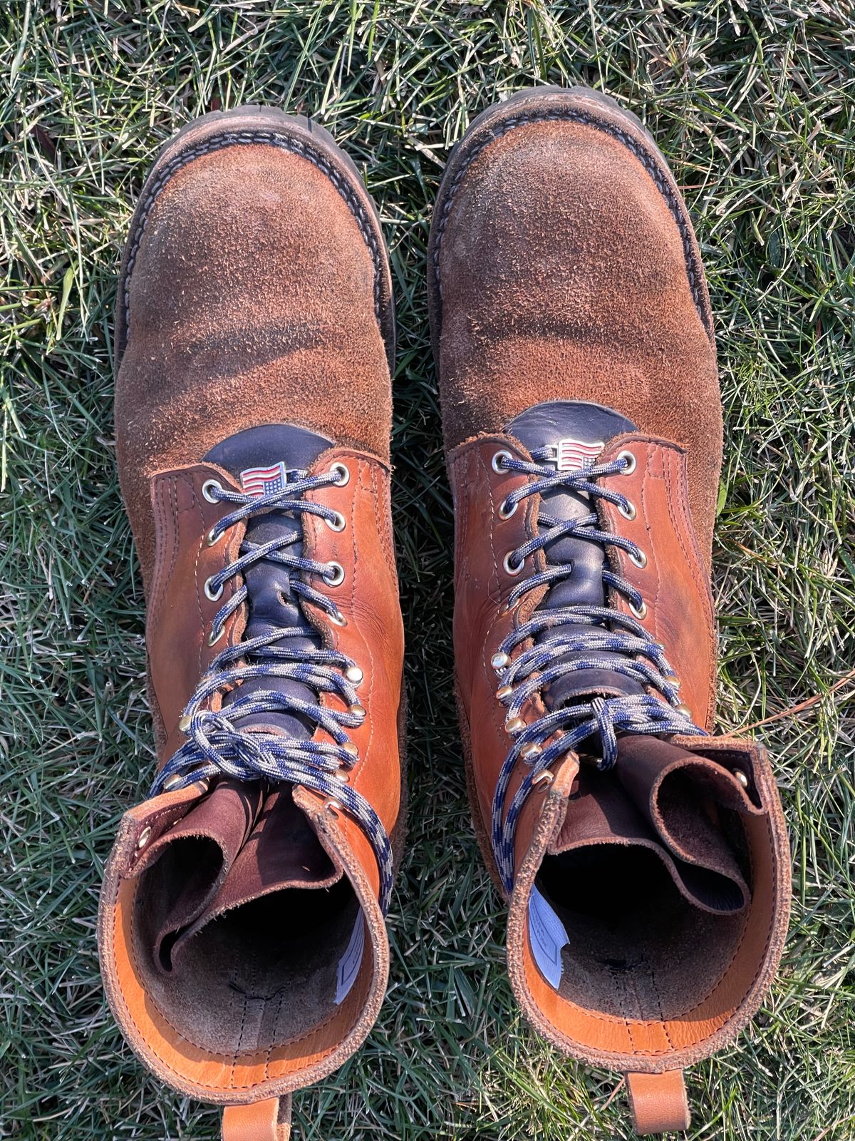 Photo by billdozer on December 5, 2024 of the Nicks BuilderPro in Seidel 1964 Tan.