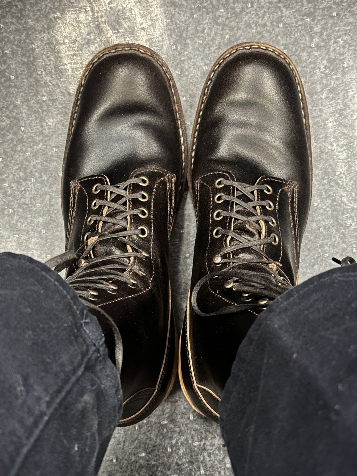 Photo by nikljam on March 12, 2026 of the White's Smokejumper in Horween Dark Brown Waxed Flesh.