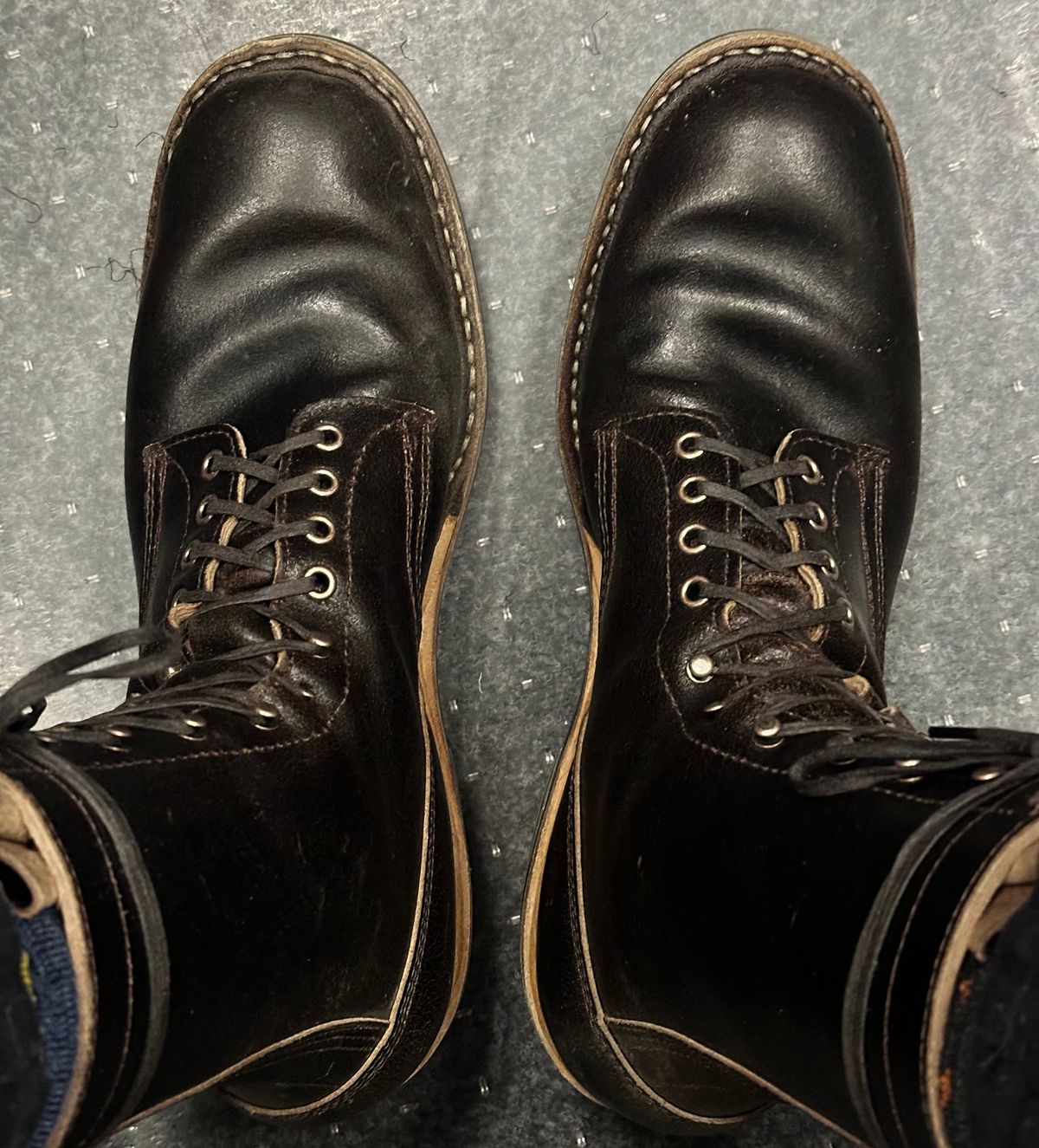 Photo by nikljam on March 23, 2026 of the White's Smokejumper in Horween Dark Brown Waxed Flesh.