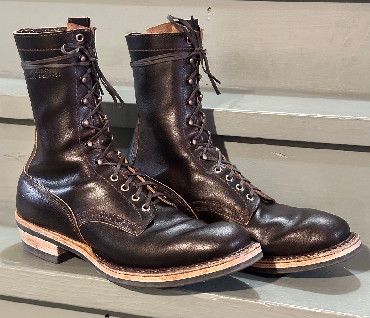 Photo by nikljam on March 24, 2026 of the White's Smokejumper in Horween Dark Brown Waxed Flesh.