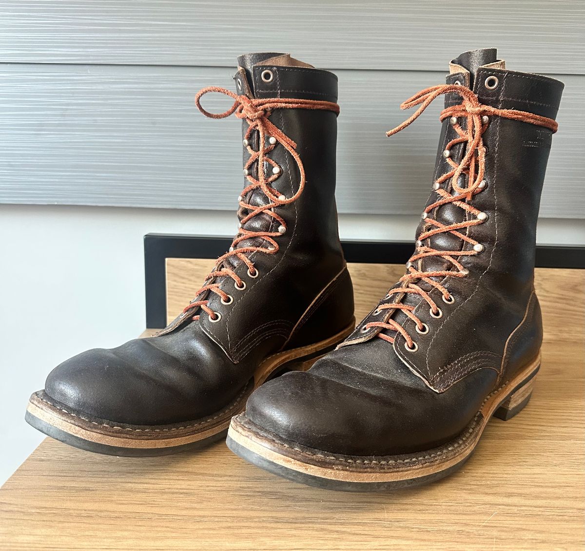 Photo by nikljam on April 21, 2026 of the White's Smokejumper in Horween Dark Brown Waxed Flesh.