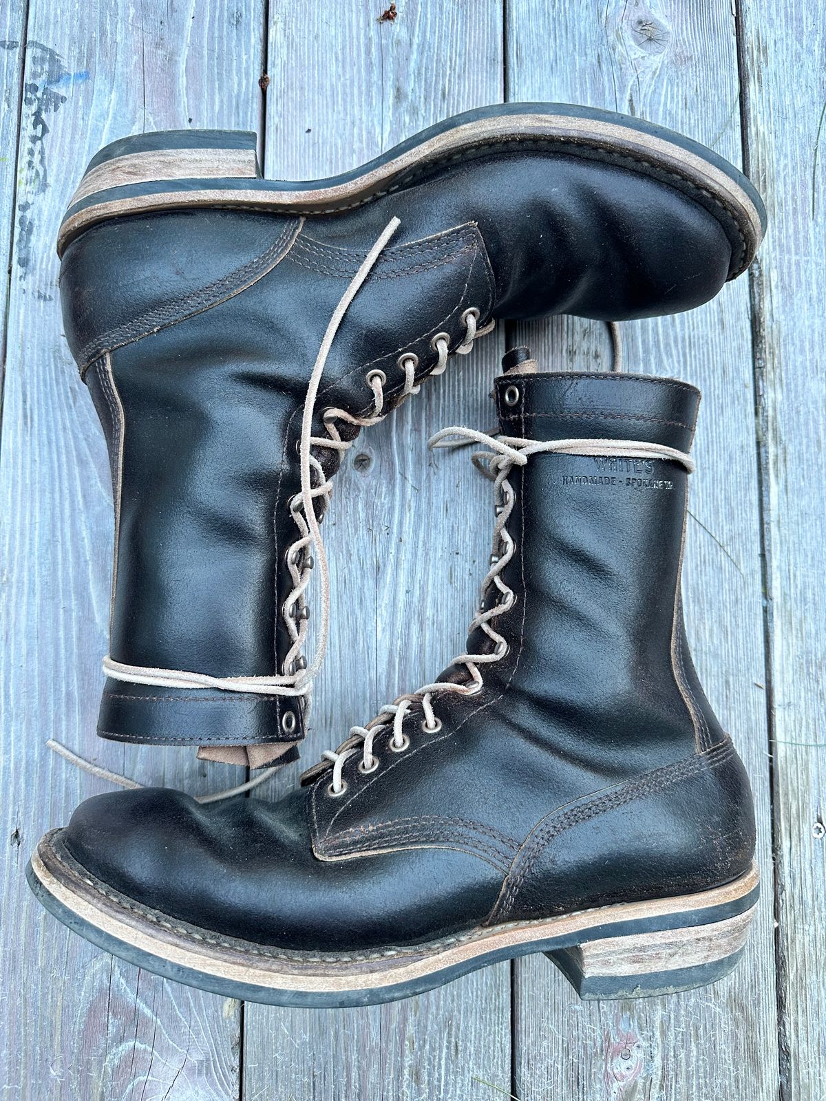 Photo by nikljam on May 8, 2026 of the White's Smokejumper in Horween Dark Brown Waxed Flesh.