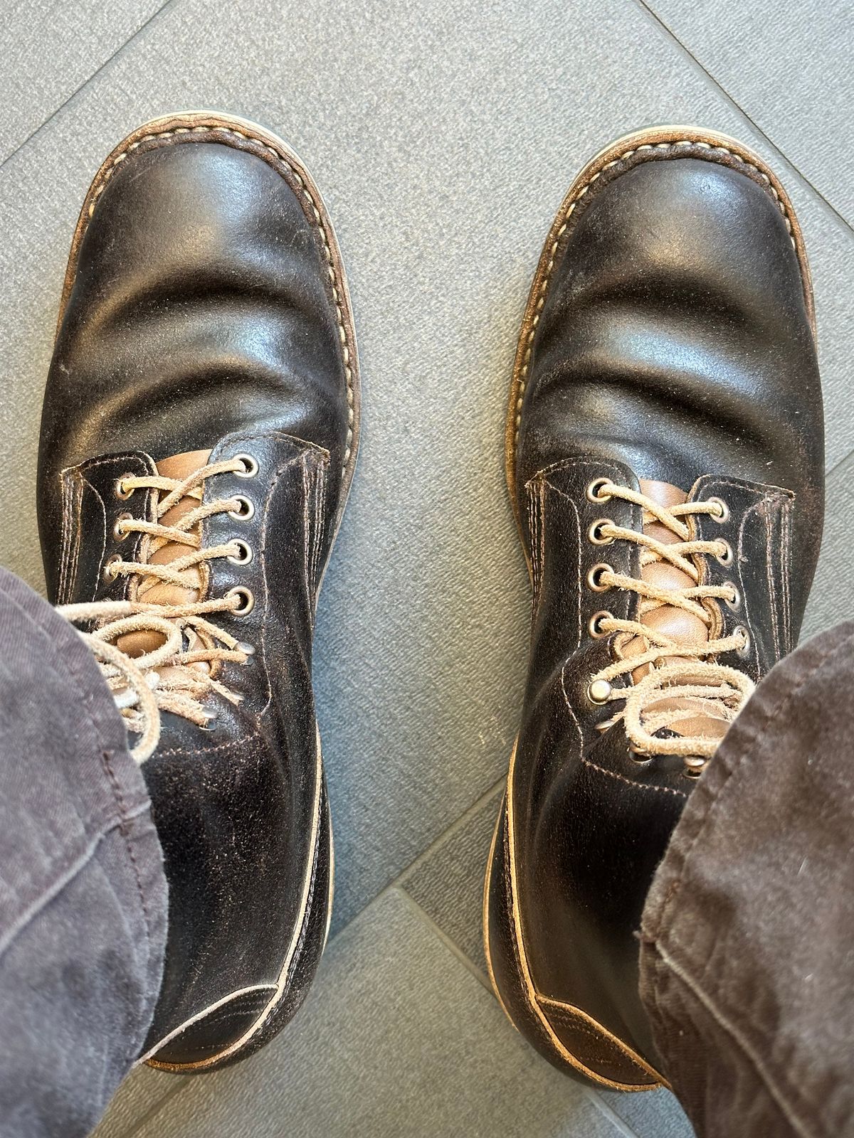 Photo by nikljam on June 2, 2026 of the White's Smokejumper in Horween Dark Brown Waxed Flesh.