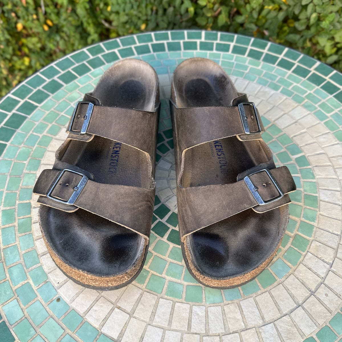 Photo by JB on November 2, 2025 of the Birkenstock Arizona in Faded Khaki Oiled Leather.
