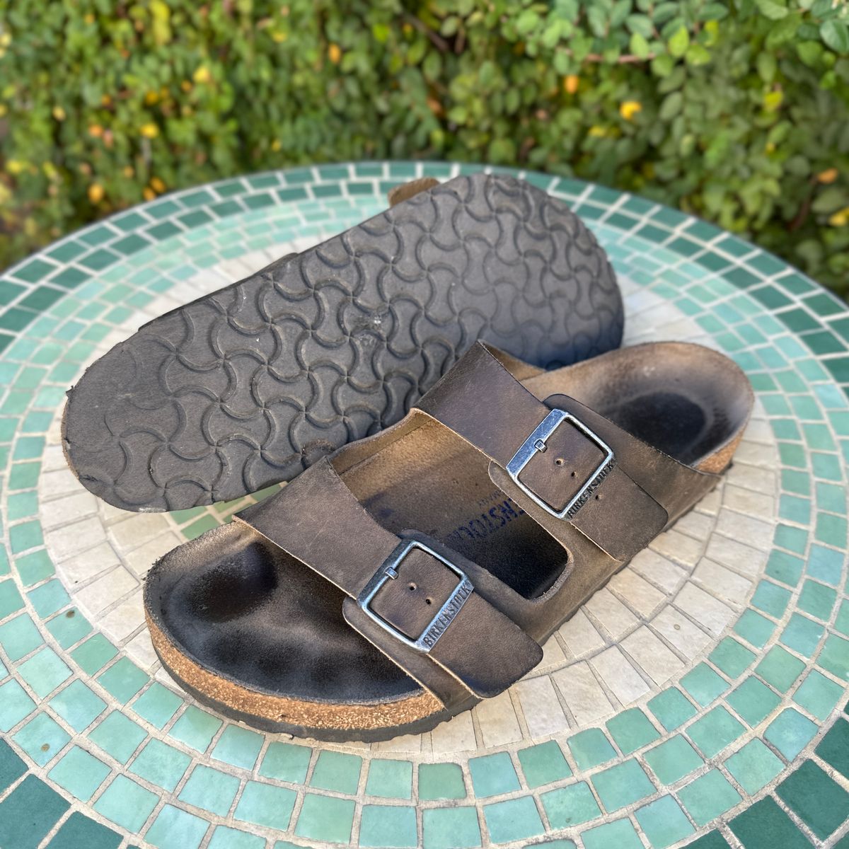 Photo by JB on November 2, 2025 of the Birkenstock Arizona in Faded Khaki Oiled Leather.