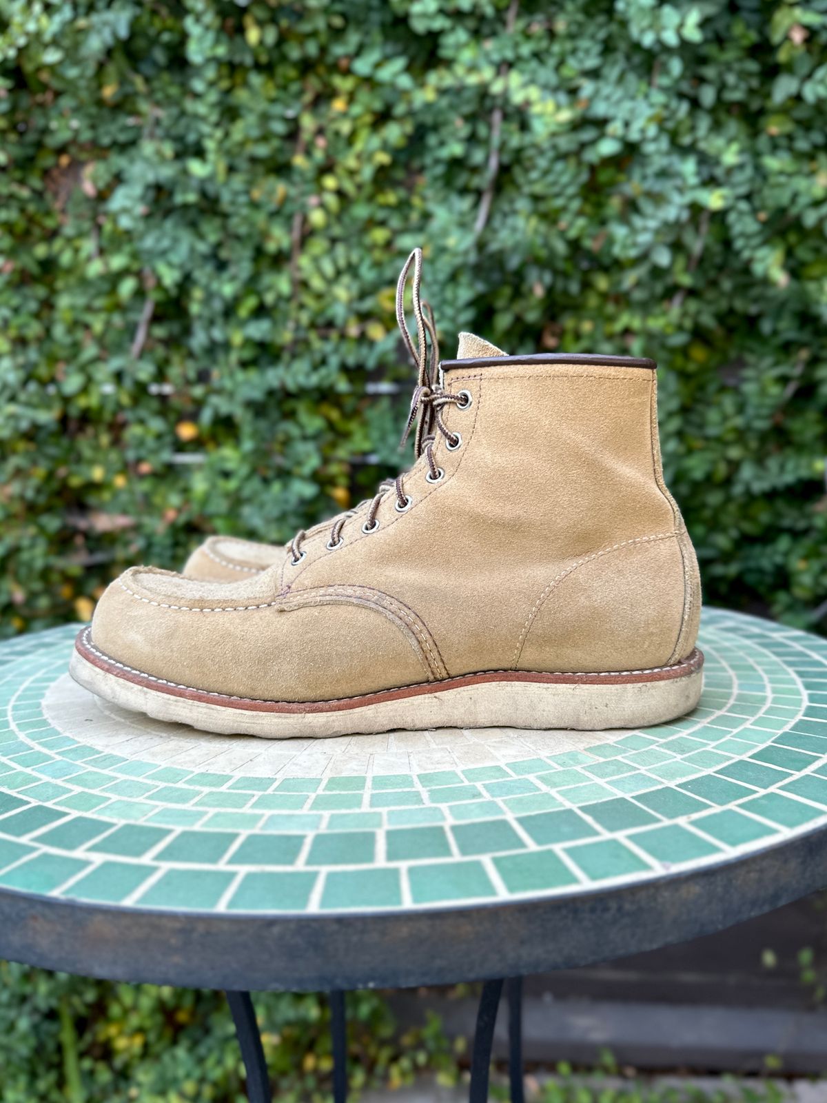 Photo by JB on November 5, 2024 of the Red Wing 6-Inch Classic Moc in S.B. Foot Hawthorne Abilene.