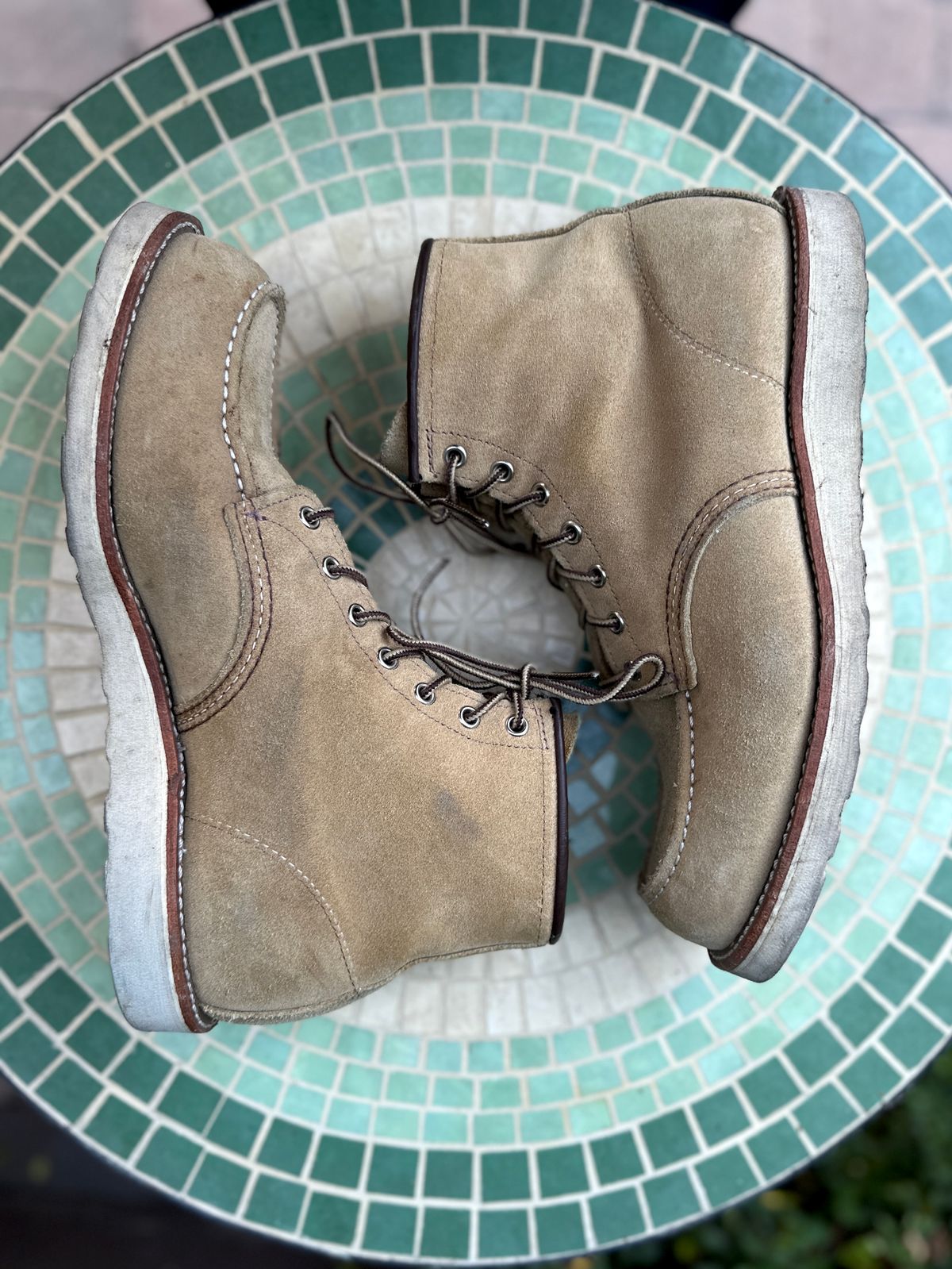 Photo by JB on November 5, 2024 of the Red Wing 6-Inch Classic Moc in S.B. Foot Hawthorne Abilene.