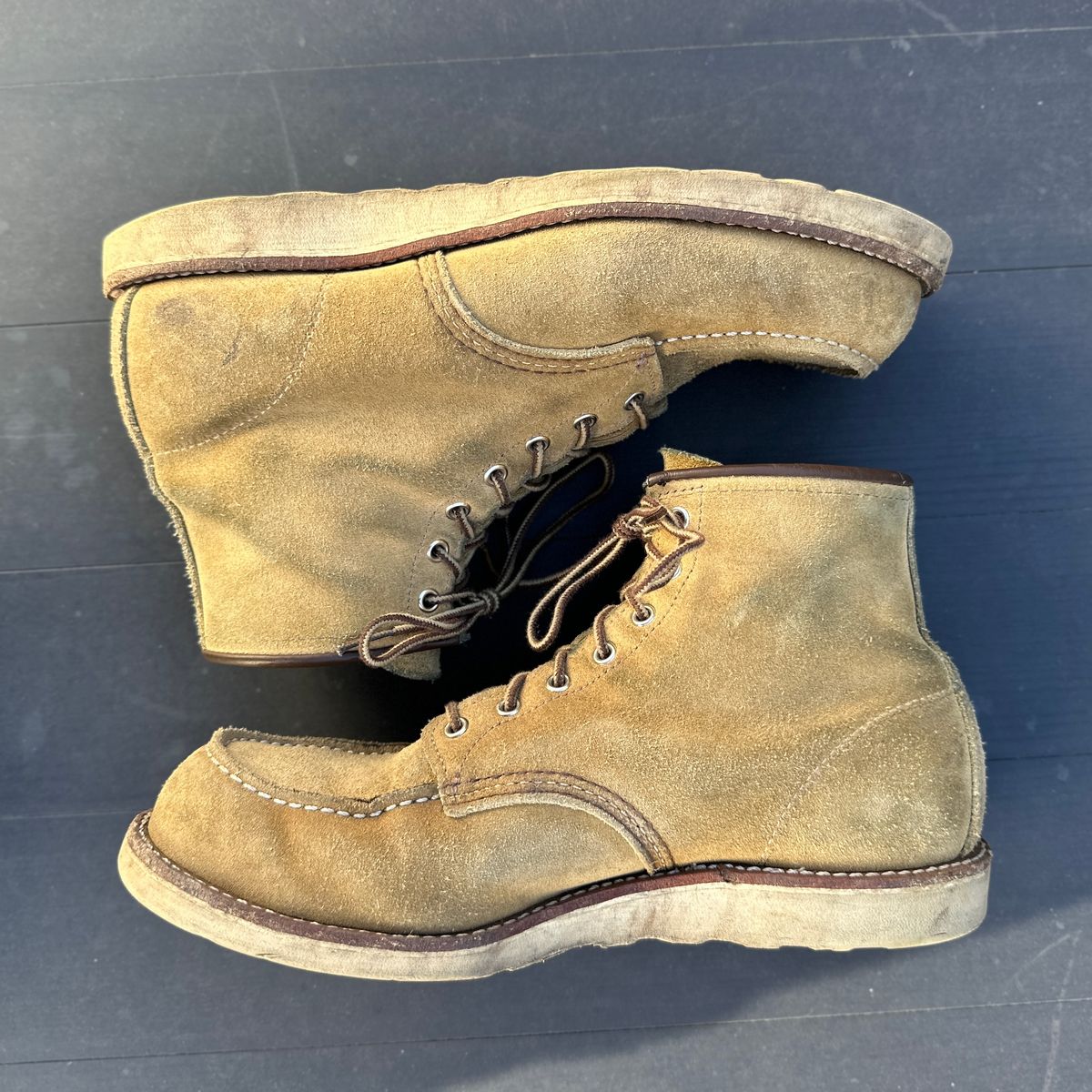 Photo by JB on March 3, 2025 of the Red Wing 6-Inch Classic Moc in S.B. Foot Hawthorne Abilene.