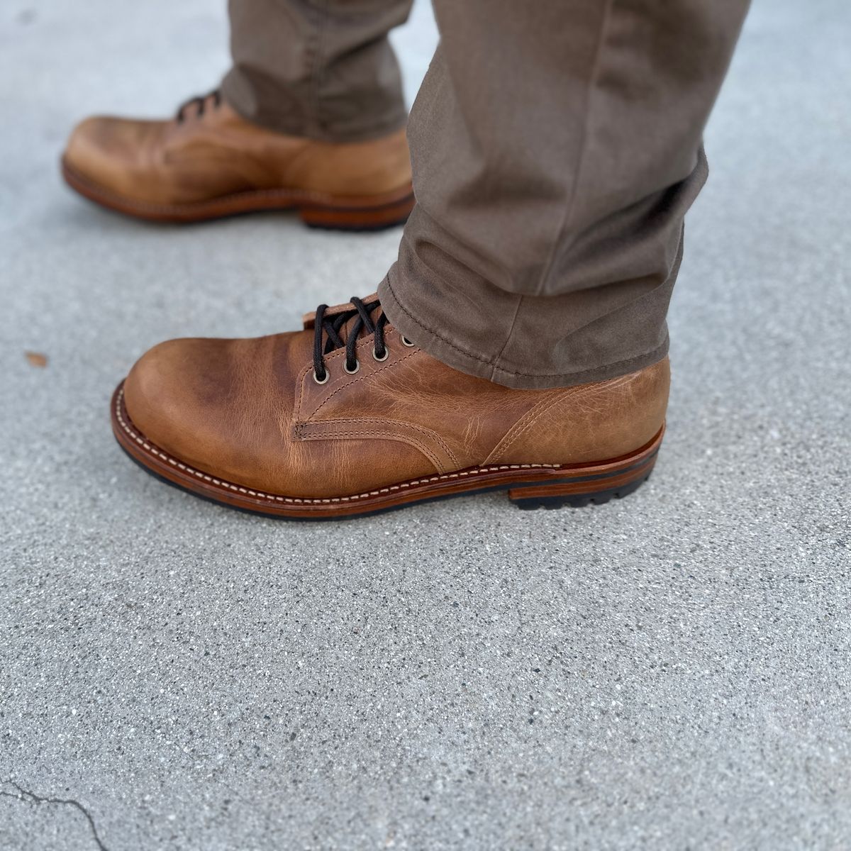 Photo by JB on August 28, 2024 of the Truman Plain Toe Boot in Horween Natural Cypress.