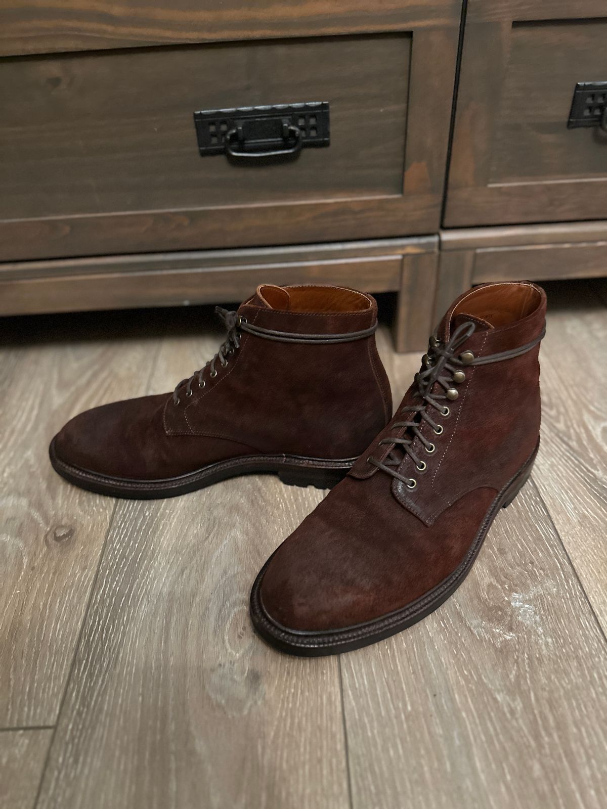 Photo by JB on May 9, 2024 of the Grant Stone Edward Boot in C.F. Stead Dark Oak Roughout.