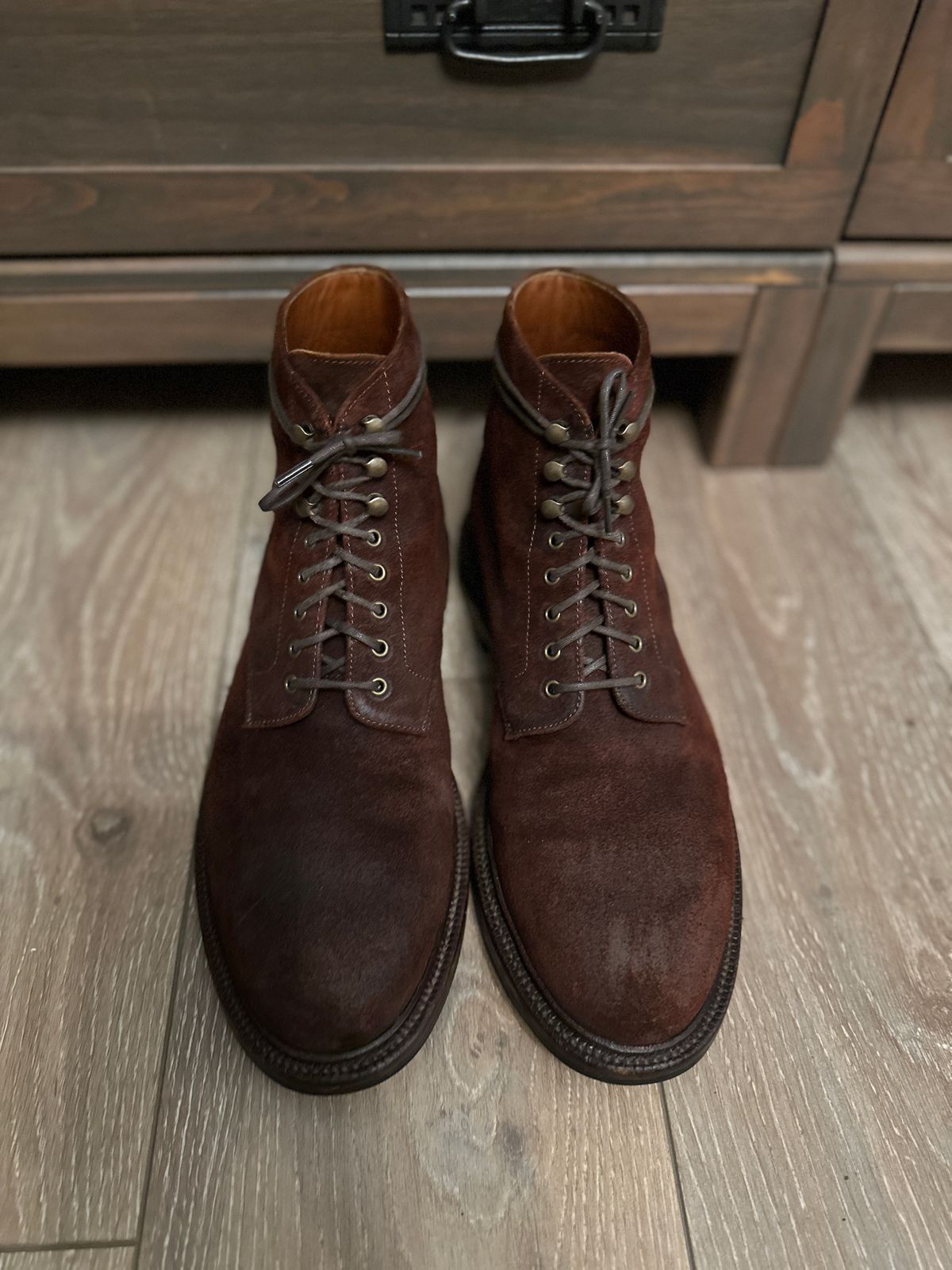 Photo by JB on May 9, 2024 of the Grant Stone Edward Boot in C.F. Stead Dark Oak Roughout.